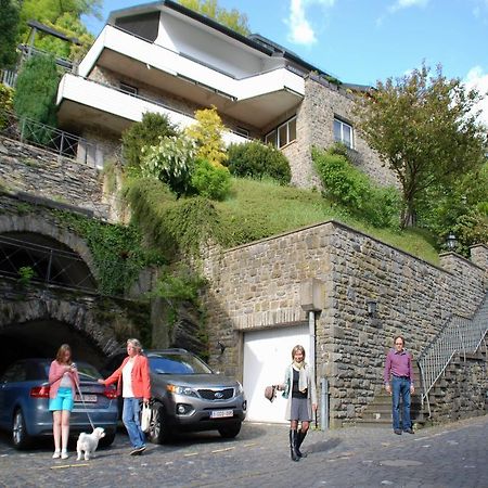 Eleganza Monschau Hotel Bagian luar foto
