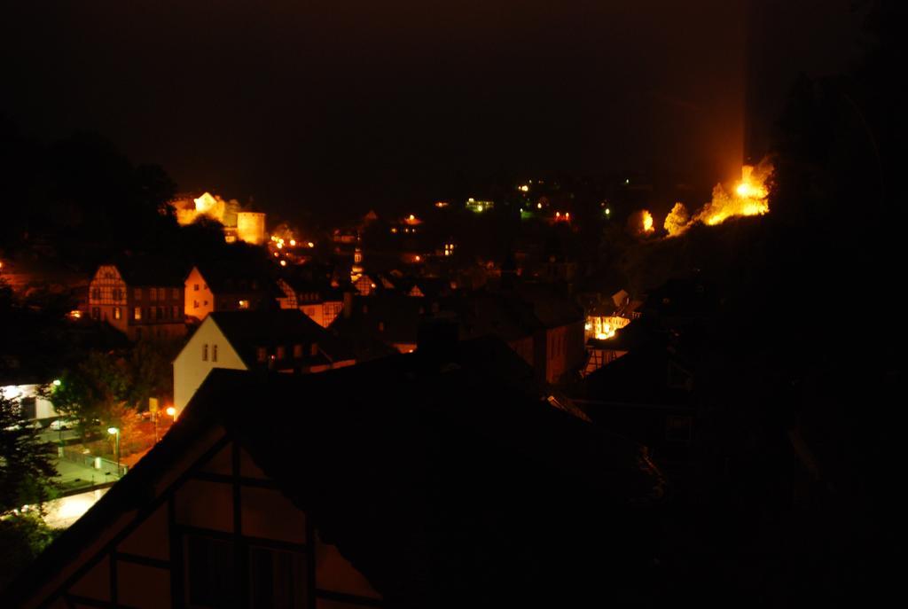 Eleganza Monschau Hotel Bagian luar foto