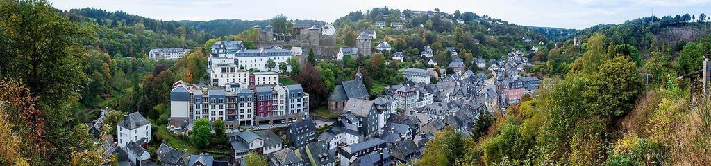 Eleganza Monschau Hotel Bagian luar foto